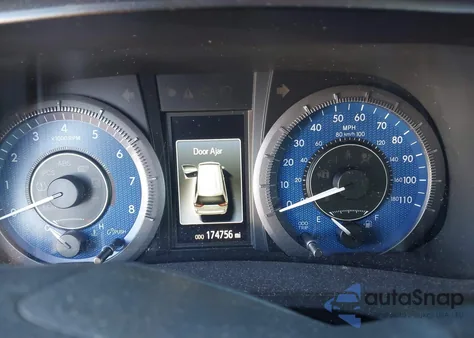 2016 Toyota Sienna Xle Premium 8 Passenger z USA, uszkodzony, nr VIN 5TDYK3DC9GS764536